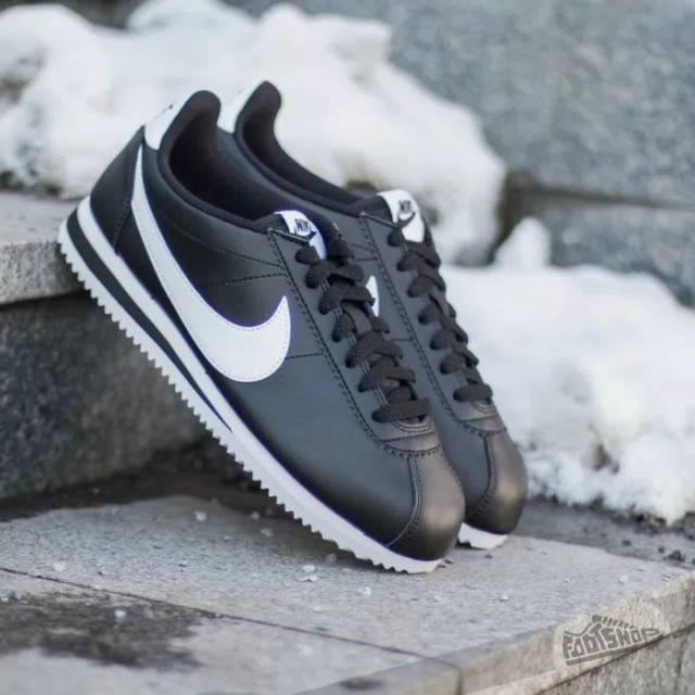 nike cortez classic black and white