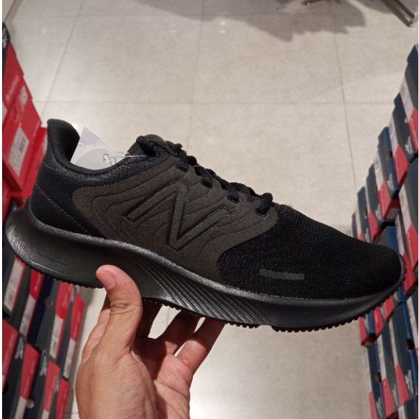 nike kyrie flytrap ii black