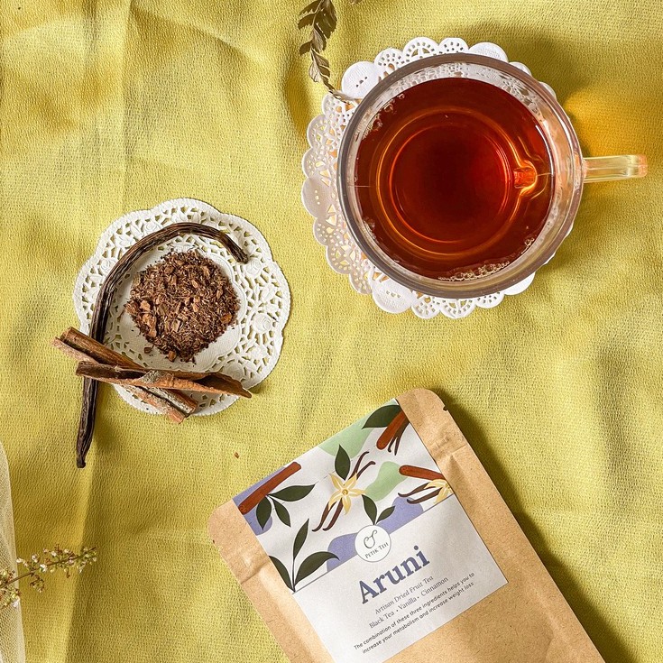 

Aruni Tea | Teh Hitam, Vanilla, Kayu Manis | Teh Buah Seduh
