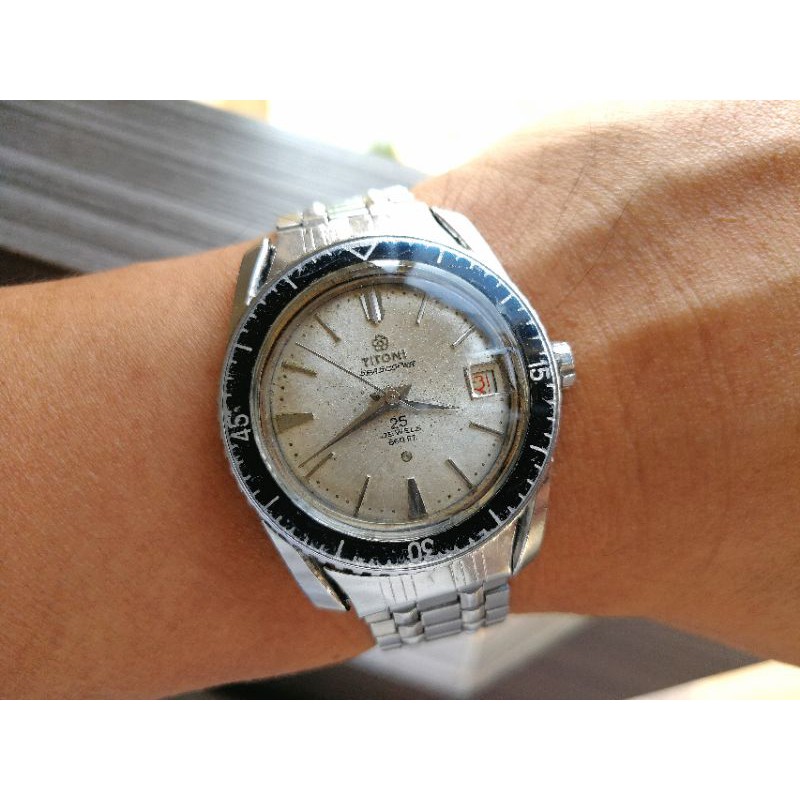 70s Vintage Titoni Seascoper Diver rotomatic 25j automatic Patina Dial all original unpolished subma
