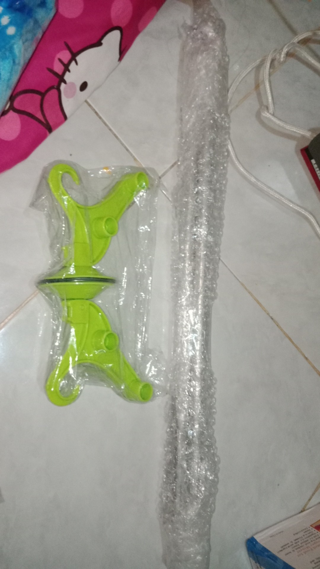 Mobile Towel Rack / Rak Jemuran Handuk