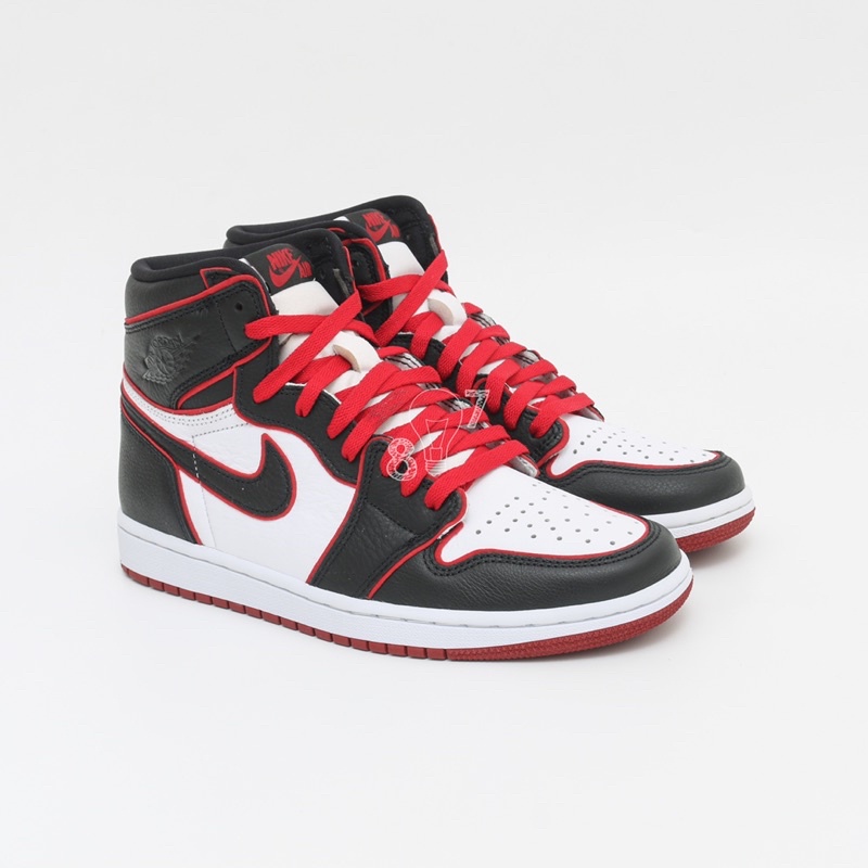 Air Jordan 1 High Bloodline