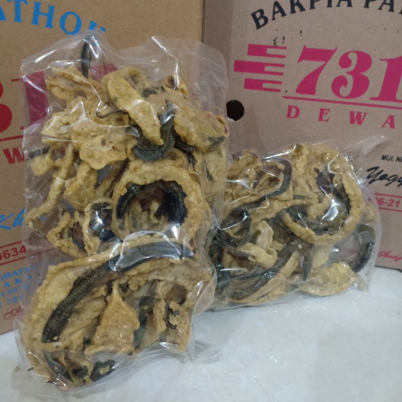 

kripik belut