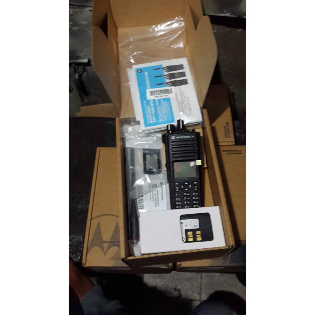 MOTOROLA XIR P8668 Terbaik