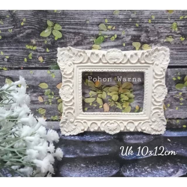 Scrapbook Frame Resin