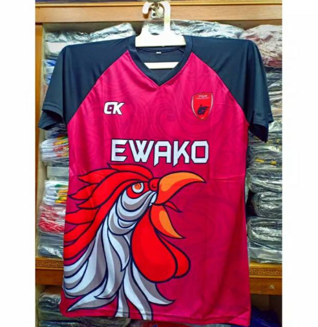 Kaos The Maczman PSM Makassar Ewako Merah Juku Eja 2020 Terbaru Printing Lokal