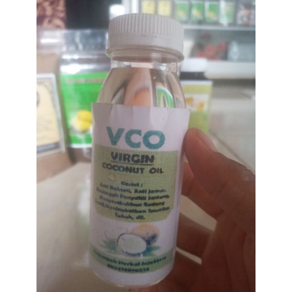 

VCO (VIRGIN COCONUT OIL) MINYAK KELAPA MURNI