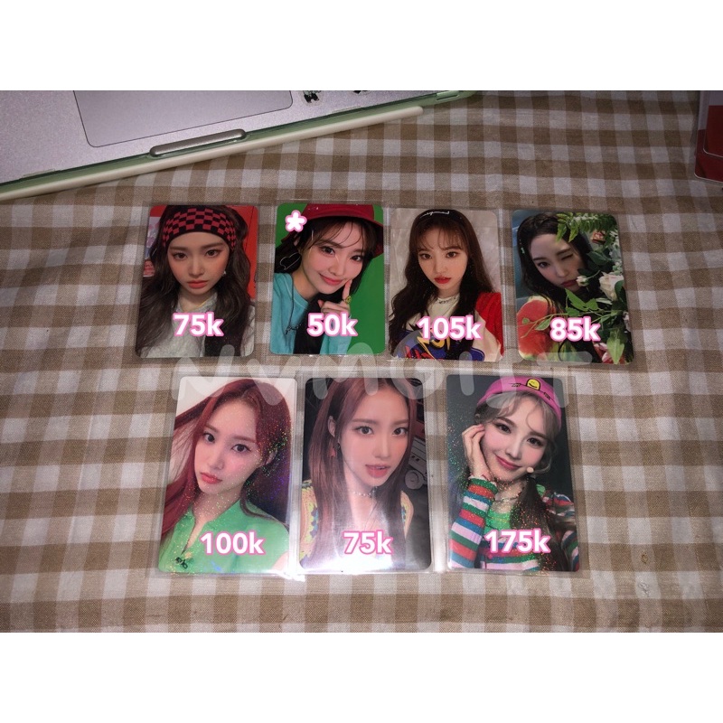 Weeekly Photocard Zoa & Jaehee