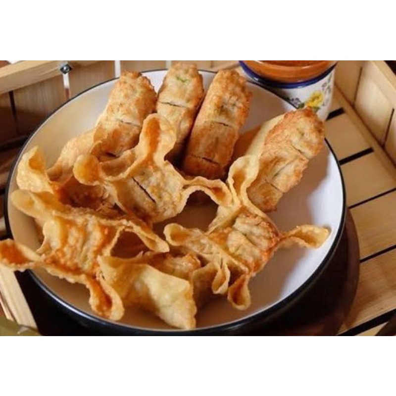 

batagor kering, goreng dan kukus bumbu kacang khas bandung