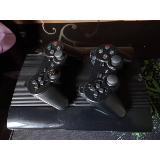 (DIJUAL CEPAT) Ps 3 500gb Super Slim (Bekas) Full game Free 3 stik + HDMI