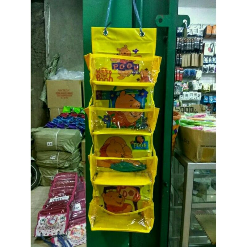 ⭐ Jendela Kosmetik ⭐ HBO Kosmetik / Rak Kosmetik Gantung Karakter / Tempat Kosmetik Gantung karaktek / Tempat Serba Guna