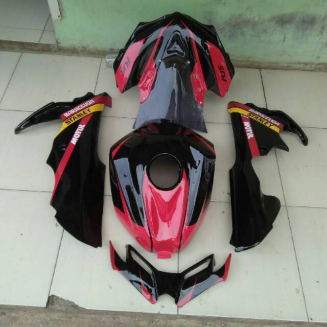 Paketan r15 v1 v2 hl winglet cover tangki uc
