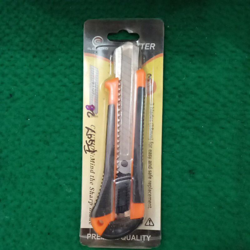 

cutter elgladio 3blade (18mm) for easy and safe replacement
