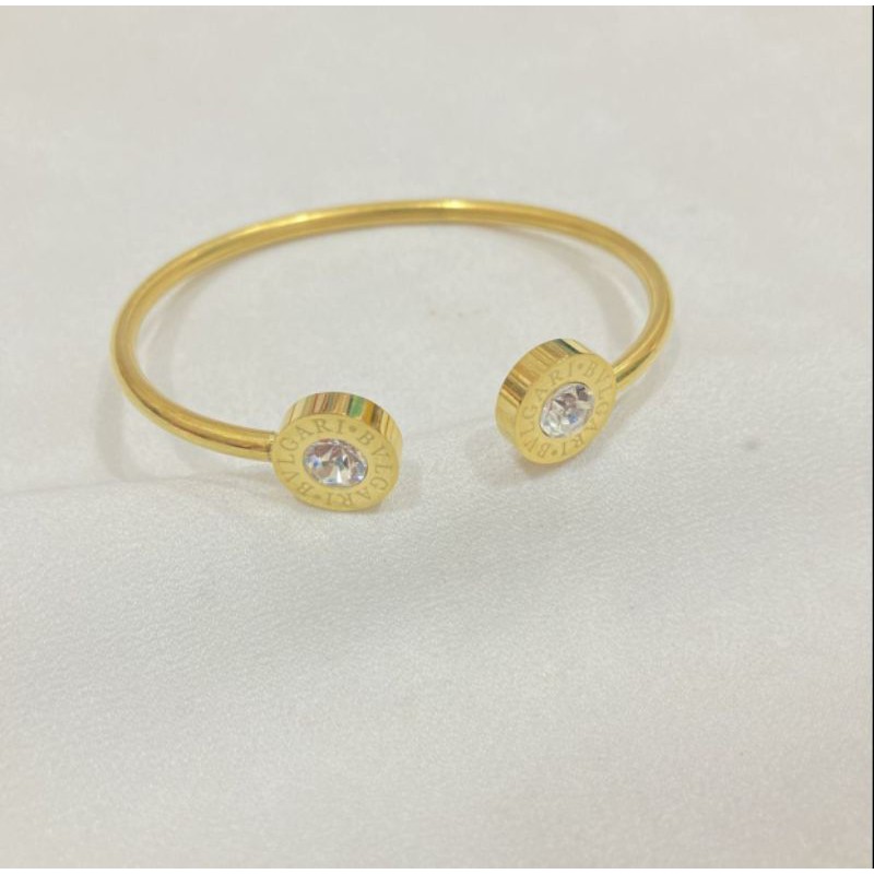 Gelang Titanium Flexibel Permata Bulat N20052101-Gold