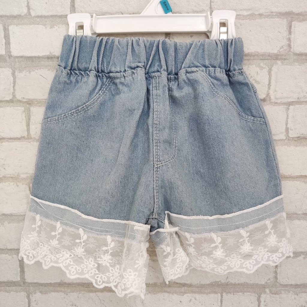 Celana jeans pendek anak motif renda/bunga