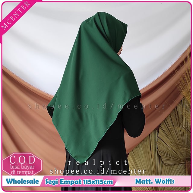 Jilbab segiempat syar'i wolfis 115x115