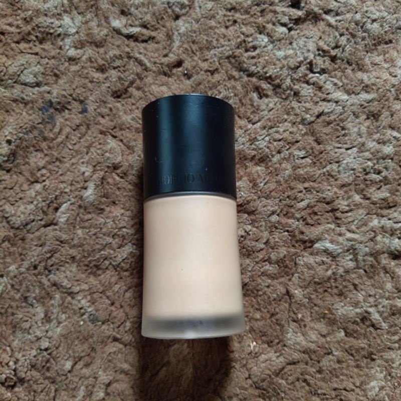Giorgio armani luminous silk foundation