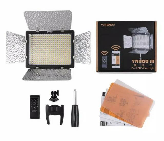 LED videolight YONGNUO YN-300 III YN300III