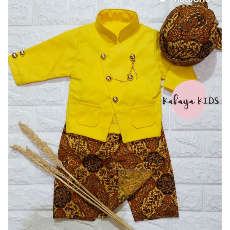 Beskap atau Baju Dalang Anak dan Bayi Laki-laki Warna Kuning
