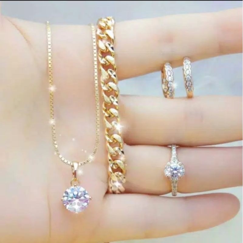 Kalung satu set motif mata putih / perhiasan titanium gold