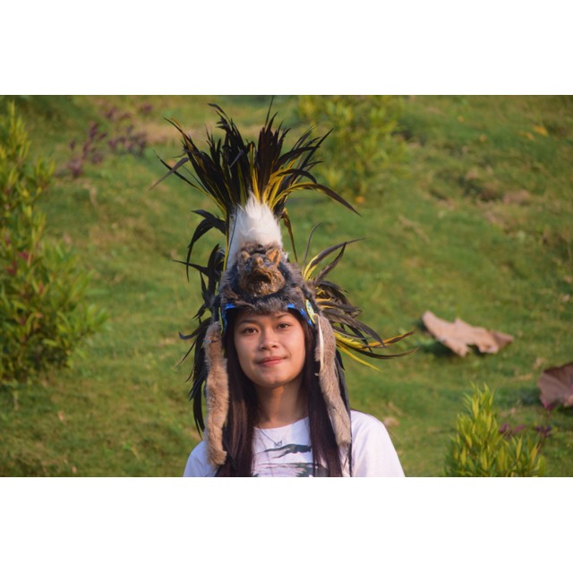 TOPI INDIAN-INDIAN HEADDRESS MOHAWK BULU AYAM KENING SRIGALA KUNING