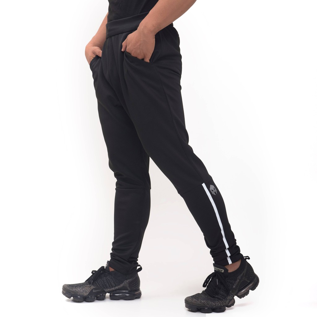 MILLS Celana  Training  Core Long Pants 7001 Black Shopee  