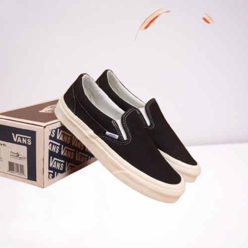 Sepatu Pria Dewasa Slip On Hitam