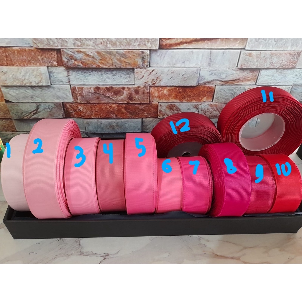 

GRANDMLATI RB19 (per 1 yard) Pita Grossgrain Polos 2,5cm Pink series