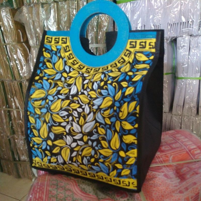 (1lsn = 12 pcs) Tas hajatan batik mewah berkat 22 HARGA PER LUSIN(NRP)