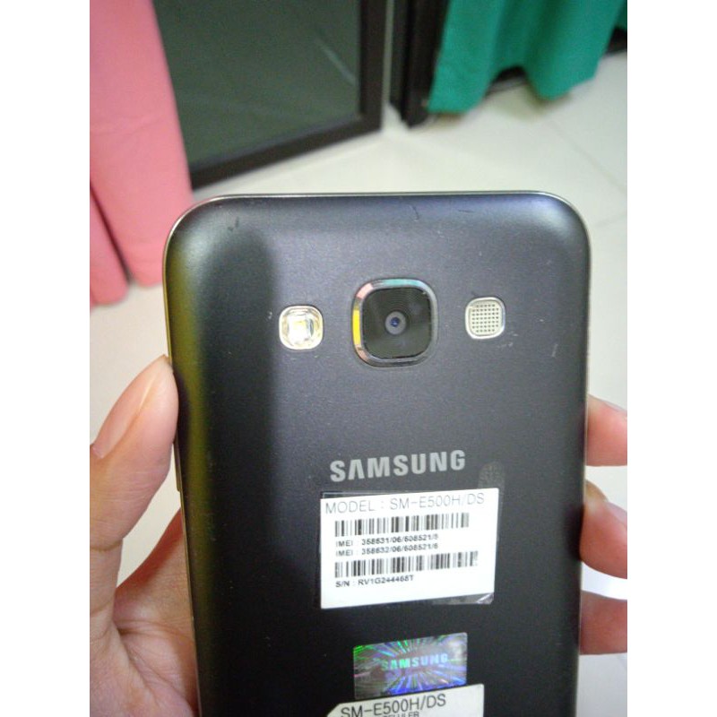 Samsung Galaxy E5 second / bekas pakai
