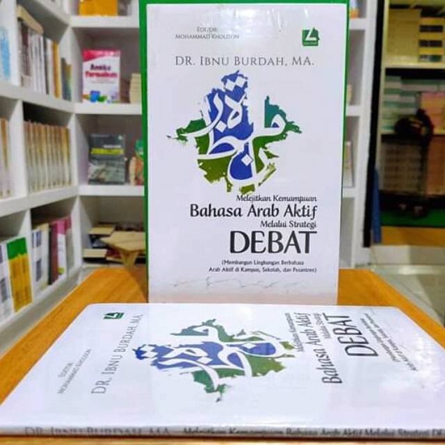 Melejitkan Kemampuan Bahasa Arab Aktif Melalui Debat