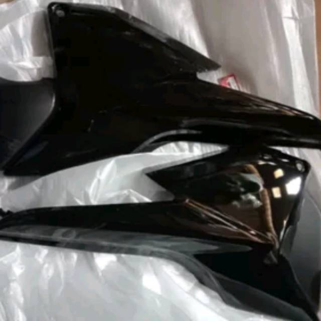 Box aki megapro primus