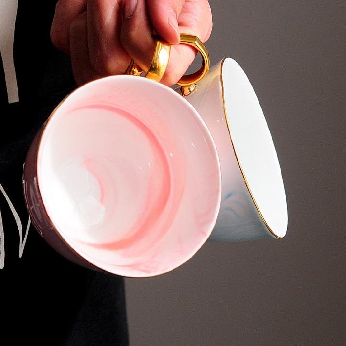 Promo Akhir Tahun ATR-655|Gelas Couple Pasangan Mewah Cantik Mr and Mrs Set dan Box Kado Eksklusif