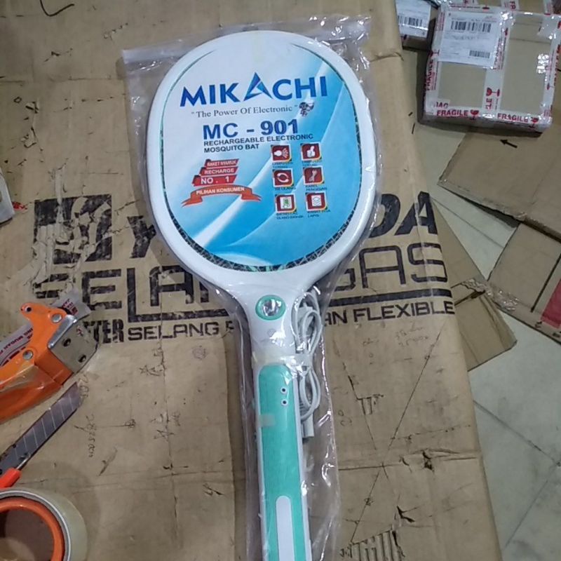 RAKET NYAMUK MIKACHI 901