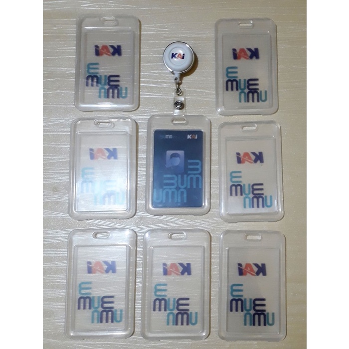 

Nikmati Logo Baru Pt.Kai- Yoyo Putar+Card Holder Bening (Paket Exclusive) Terbatas