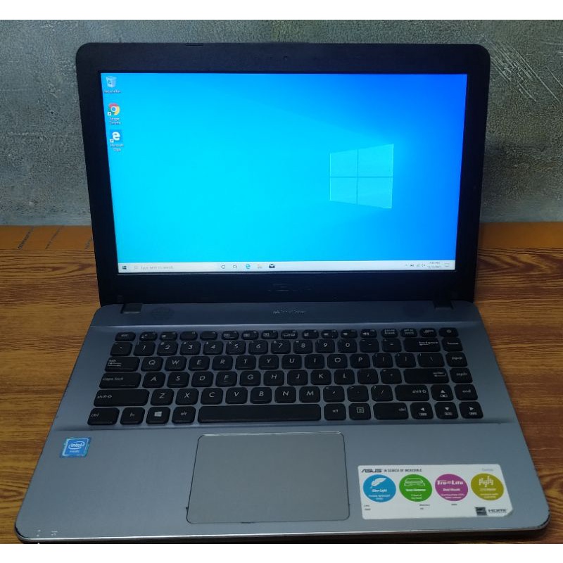 Laptop ASUS X441SA SSD Second Normal