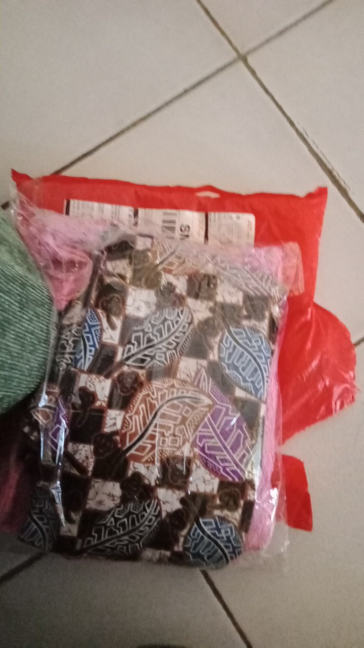 Nia Ramadhani Clarisa Couple Brokat