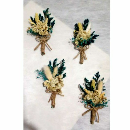 corsage bunga jas