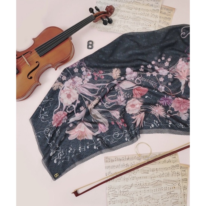 NADA SERIES RE (HITAM) BUTTONSCARVES