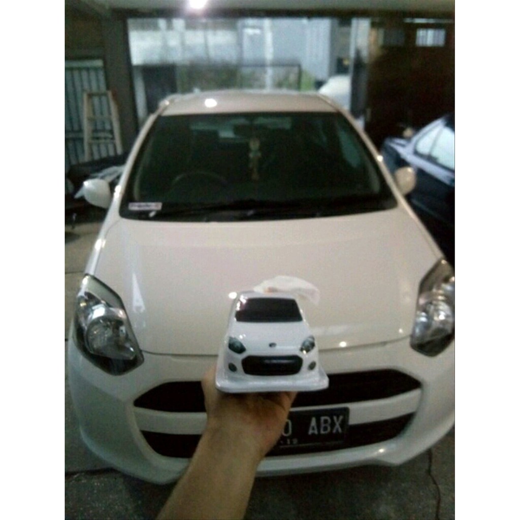 Promo Tempat tisu mobil miniatur ayla Diskon