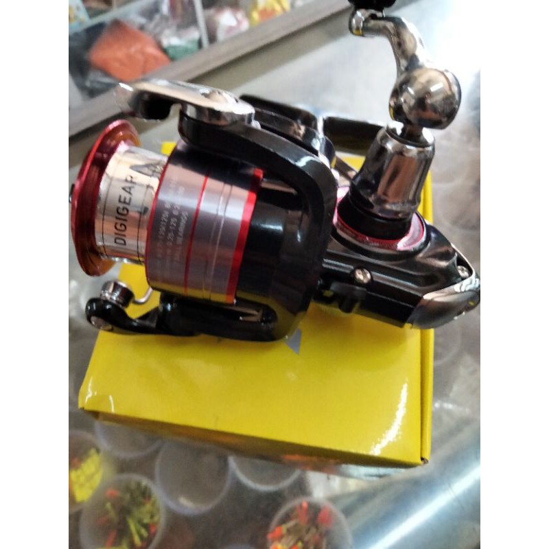 REEL DAIWA MG S