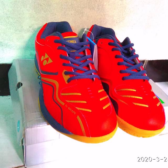 Sepatu Badminton Yonex AE 03 Ukuran 42