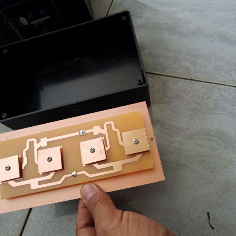 Mimo 14 dBi 5.8 GHz Sectoral antena tanpa box