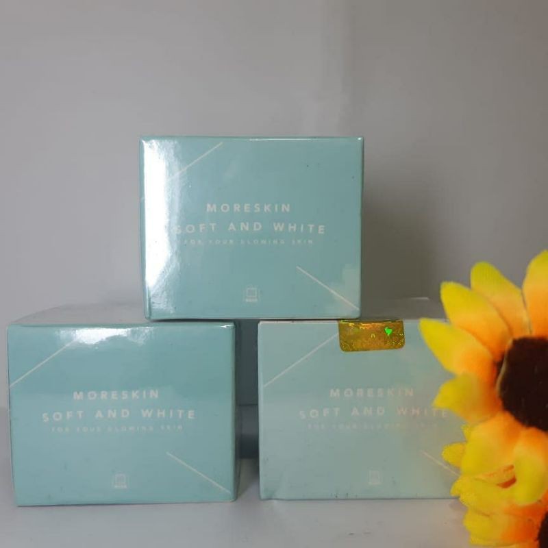 MORESKIN SOFT AND WHITE