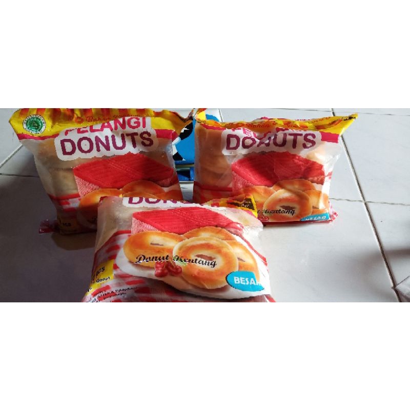 

Pelangi Donuts