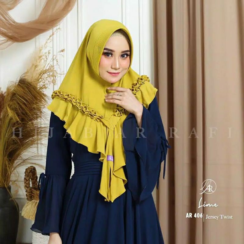hijab umi azmy