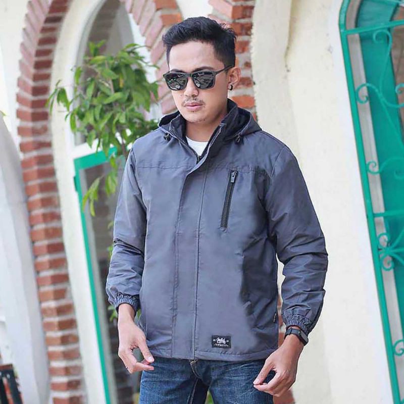 Jaket Windbreaker Pria / Jaket Casual Parasut Taslan Original