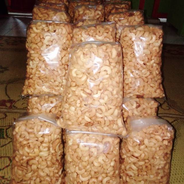 

Kacang Mete asli Wonogiri