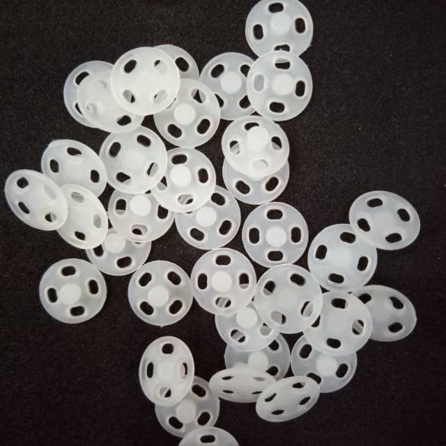 Kancing klepet plastik 10mm