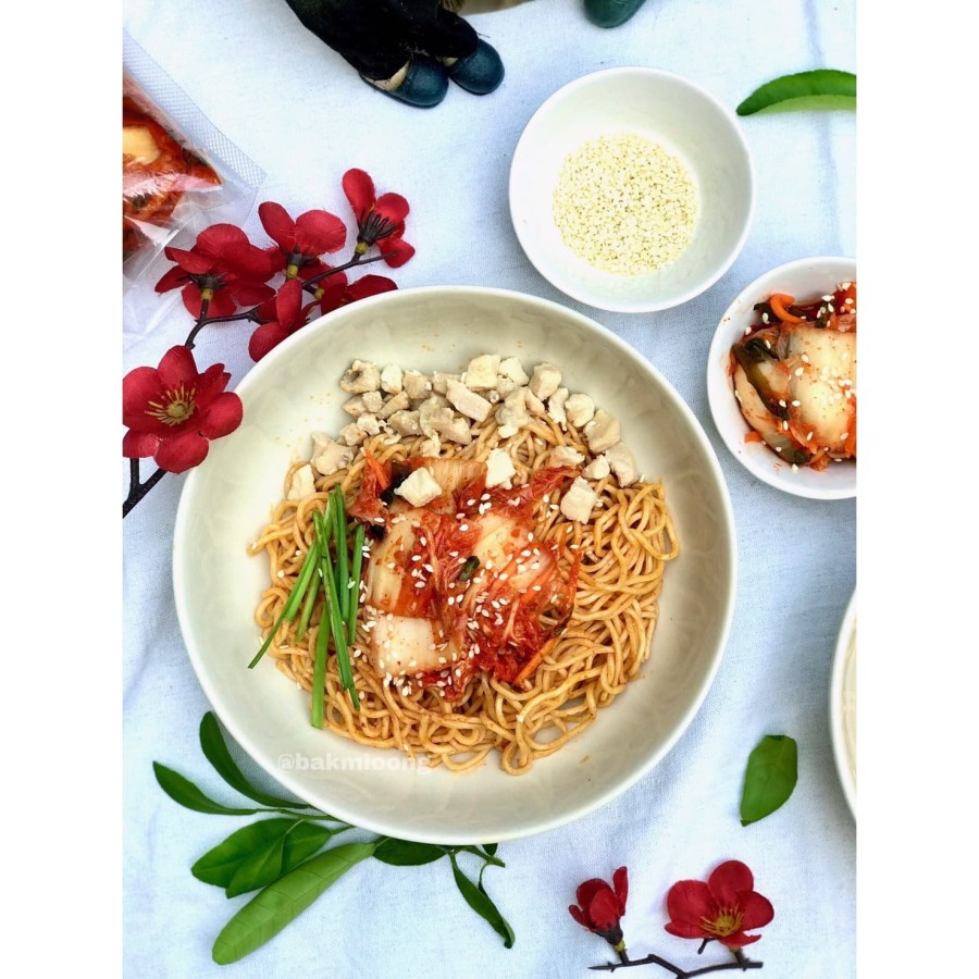 

Mie Ayam Korean Kimchi Sehat Instan HALAL BAKMI OONG